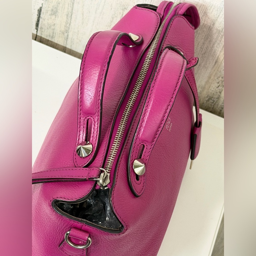 Fendi By The Way Leather Bag - Picture 5 of 13